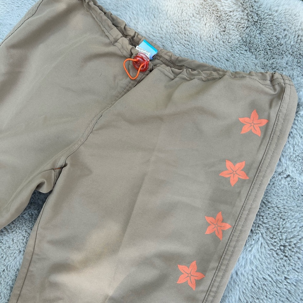 Y2K vintage amazing, extreme, low rise gorpcore utility Capri made in Brazil - Picture 8 of 16